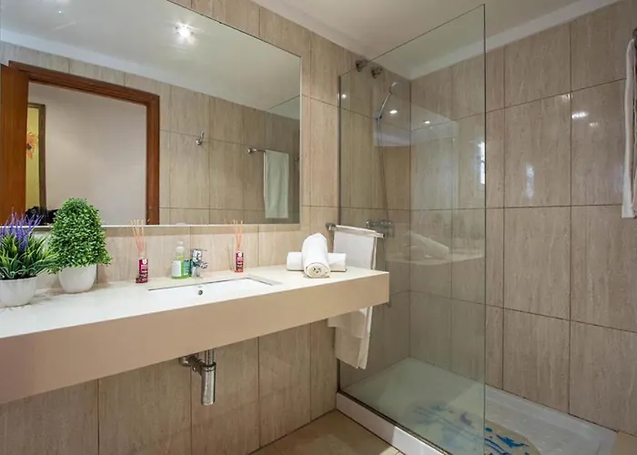 Daniela 波连斯萨